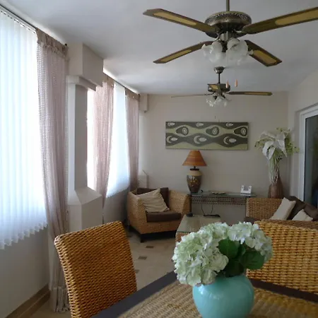 Modern 3 Bed Penthouse, Duquesa Del Mar Appartement *